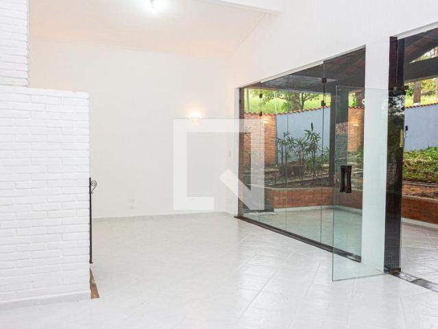 Casa aluguel em Região Imediata de São Paulo, Região Metropolitana de São Paulo