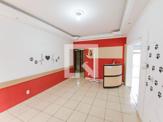 Casa aluguel em Região Imediata de Taubaté-Pindamonhangaba, Região Metropolitana do Vale do Paraíba e Litoral Norte