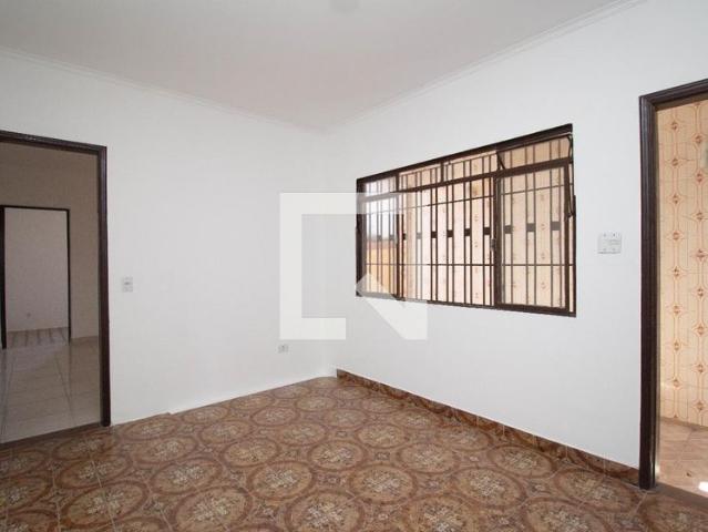 Casa aluguel em Vila Marisa, São Paulo