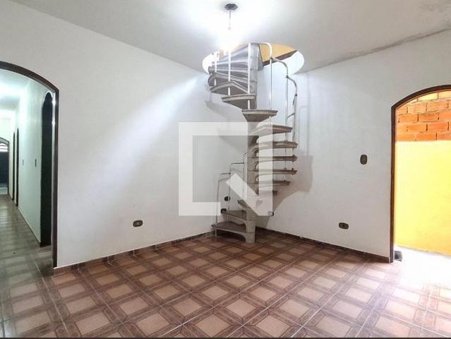 Casa aluguel em Região Imediata de São Paulo, Região Metropolitana de São Paulo