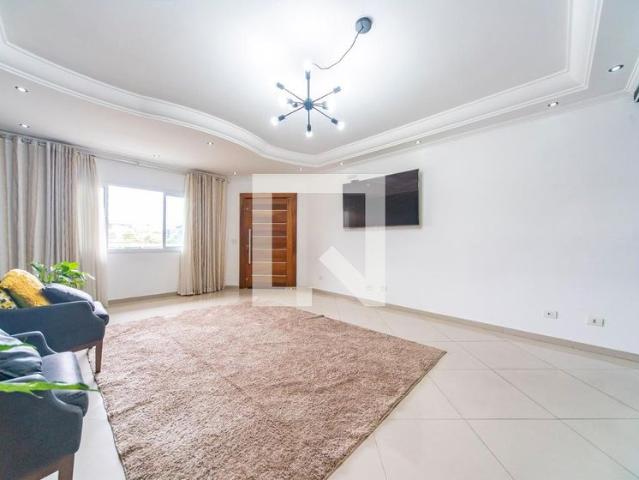 Casa aluguel em Região Imediata de São Paulo, Região Metropolitana de São Paulo