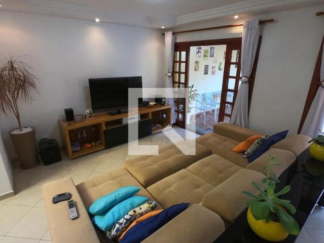 Casa aluguel em Região Imediata de São Paulo, Região Metropolitana de São Paulo