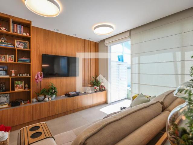 Casa aluguel em Vila Sônia, Biritiba-Mirim