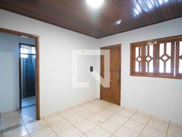 Casa aluguel em Região Geográfica Imediata de Goiânia, Goiânia