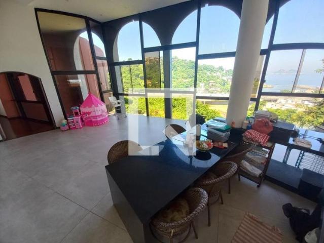 Casa venda em Região Geográfica Imediata do Rio de Janeiro, Região Metropolitana do Rio de Janeiro