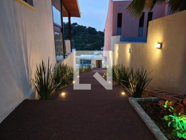 Casa venda em Região Geográfica Imediata do Rio de Janeiro, Região Metropolitana do Rio de Janeiro