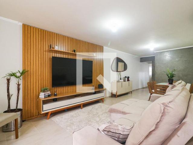 Casa aluguel em Taboão da Serra