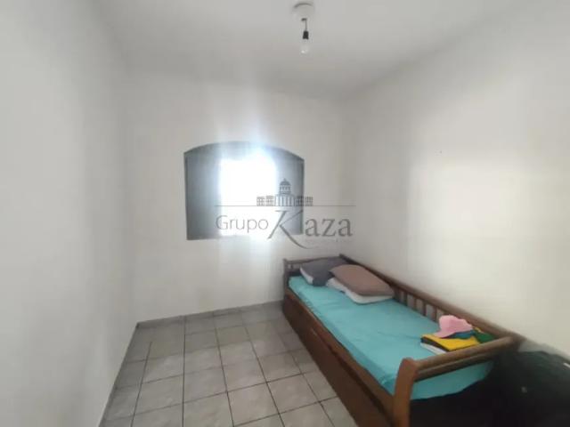 Casa aluguel em Região Imediata de São José dos Campos, Região Metropolitana do Vale do Paraíba e Litoral Norte