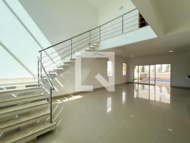 Casa aluguel em Valinhos