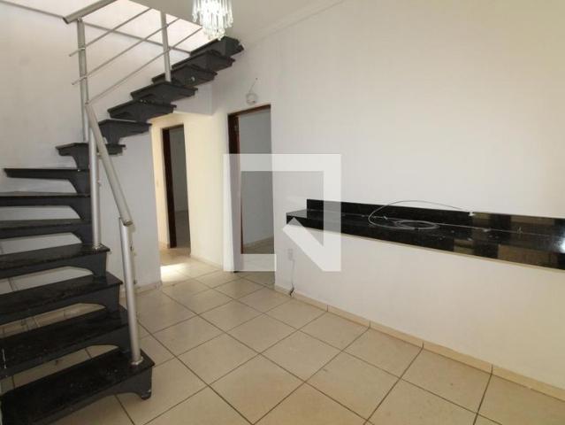 Casa aluguel em Região Imediata de São José dos Campos, Região Metropolitana do Vale do Paraíba e Litoral Norte