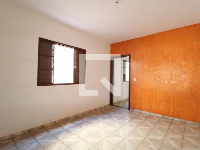 Casa aluguel em Região Geográfica Imediata de Uberlândia, Oliveira Fortes