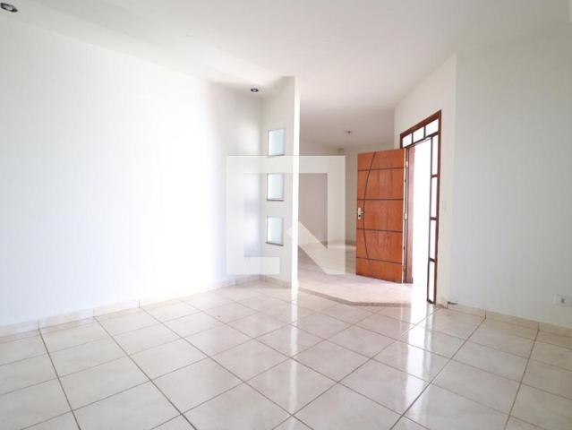 Casa aluguel em Região Geográfica Imediata de Uberlândia, Oliveira Fortes