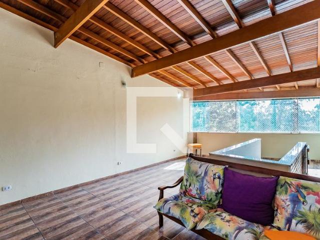 Casa aluguel em Região Imediata de São Paulo, Região Metropolitana de São Paulo