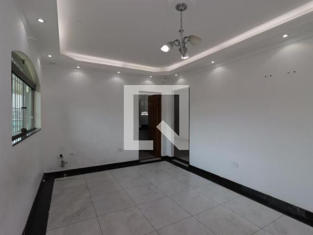 Casa aluguel em Capuava, Santo André