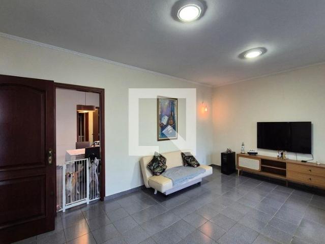 Casa aluguel em Região Imediata de Campinas, Região Metropolitana de Campinas