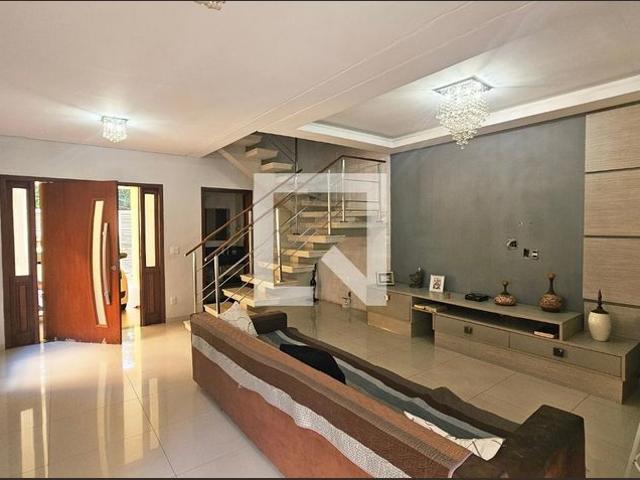 Casa aluguel em Jundiaí