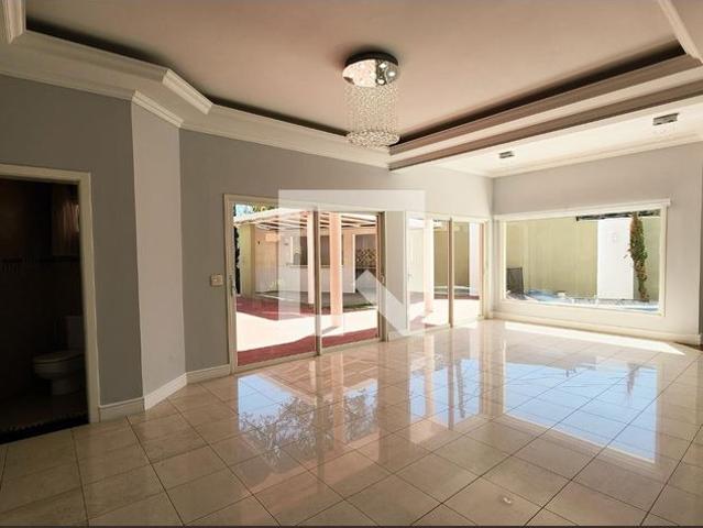 Casa aluguel em Jundiaí