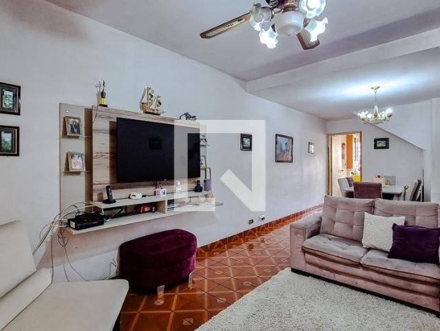 Casa aluguel em Região Imediata de São Paulo, Região Metropolitana de São Paulo