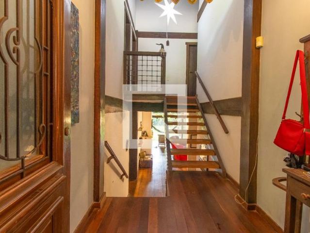 Casa aluguel em Região Imediata de São Paulo, Região Metropolitana de São Paulo