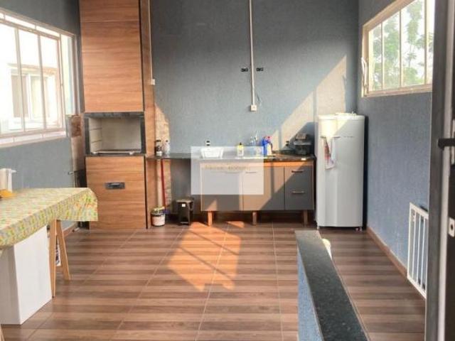Casa venda em Região Imediata de São José dos Campos, Região Metropolitana do Vale do Paraíba e Litoral Norte