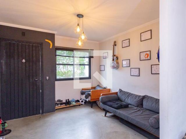 Casa aluguel em Região Imediata de São Paulo, Região Metropolitana de São Paulo