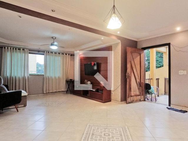 Casa aluguel em Região Imediata de São Paulo, Região Metropolitana de São Paulo