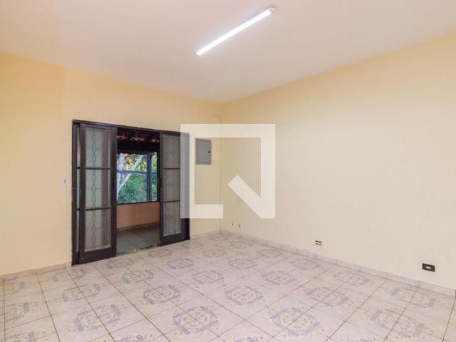 Casa aluguel em Região Imediata de São Paulo, Região Metropolitana de São Paulo
