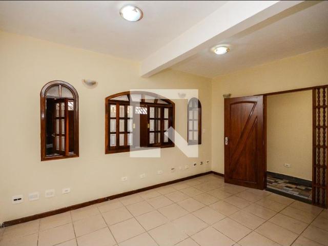 Casa aluguel em Região Imediata de São Paulo, Região Metropolitana de São Paulo
