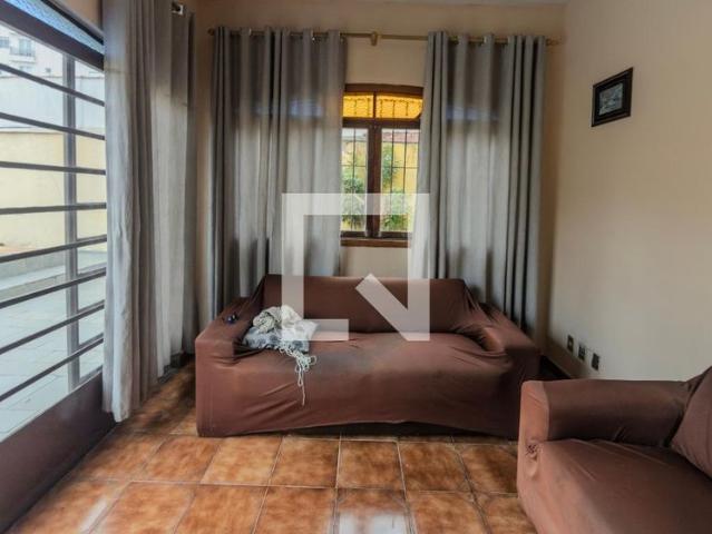 Casa aluguel em Região Imediata de São Paulo, Região Metropolitana de São Paulo