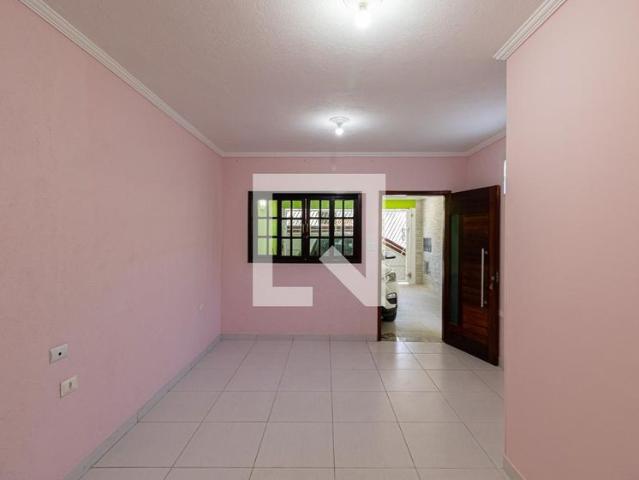 Casa aluguel em Vila Curuçá, Biritiba-Mirim