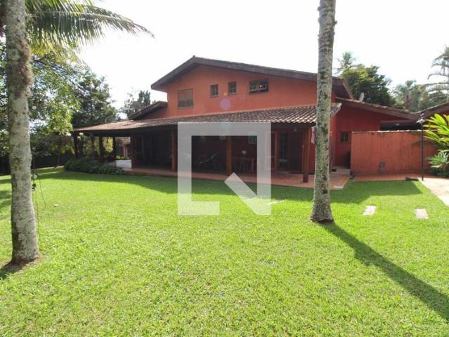 Casa aluguel em Região Imediata de São José dos Campos, Região Metropolitana do Vale do Paraíba e Litoral Norte