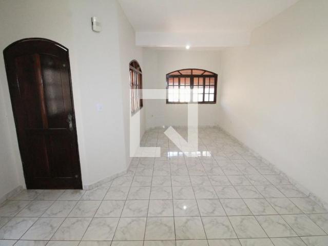 Casa aluguel em Região Imediata de São José dos Campos, Região Metropolitana do Vale do Paraíba e Litoral Norte