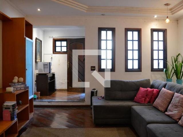 Casa aluguel em Região Imediata de São Paulo, Região Metropolitana de São Paulo