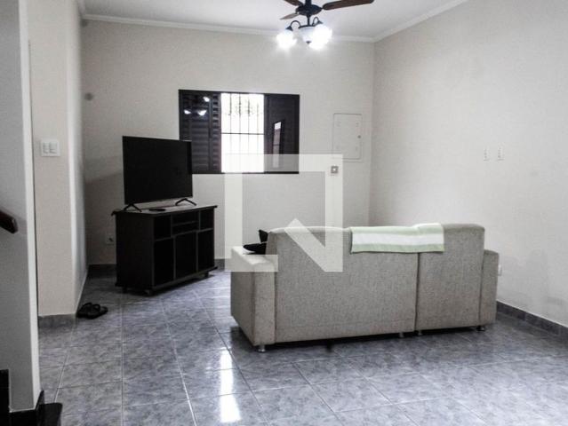 Casa aluguel em Região Imediata de Santos, Região Metropolitana da Baixada Santista