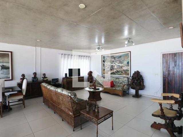 Casa aluguel em Região Imediata de Santos, Região Metropolitana da Baixada Santista
