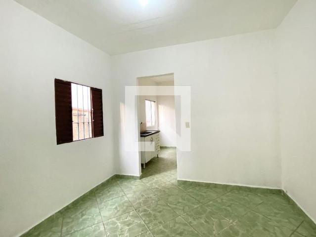 Casa aluguel em Regional Nordeste, Belo Horizonte