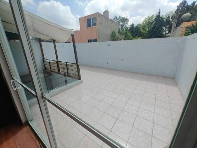 Casa en renta en Tlalnepantla De Baz, Estado de México