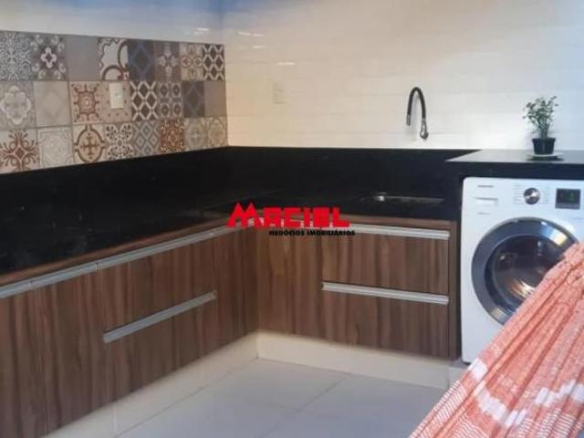 Casa venda em Região Imediata de São José dos Campos, Região Metropolitana do Vale do Paraíba e Litoral Norte