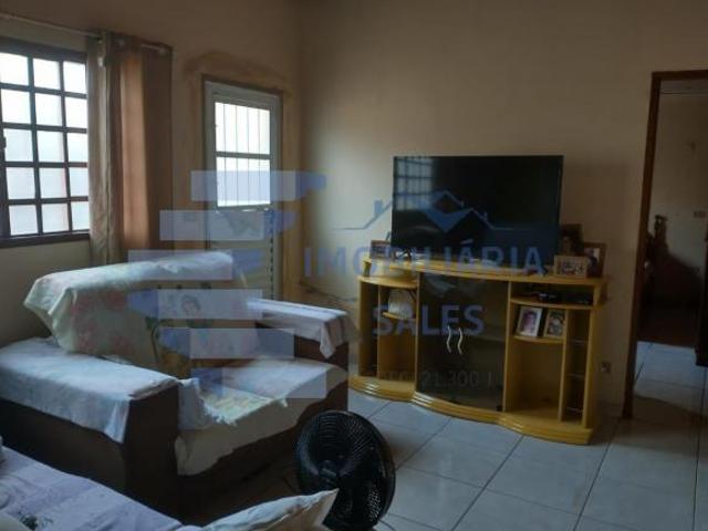 Casa venda em Taquaritinga