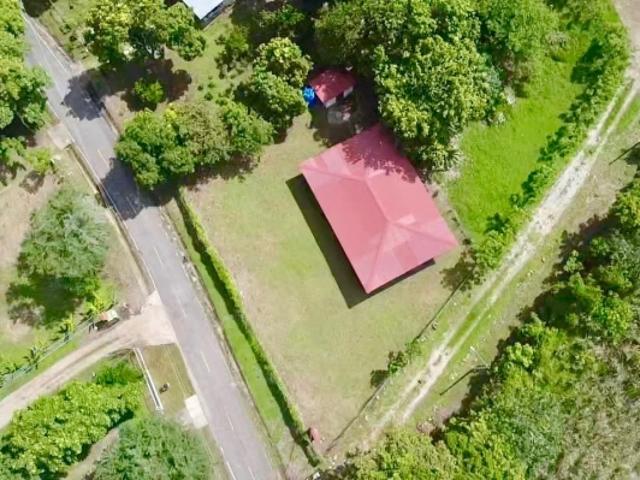 Casa 4 recamaras en zona tranquila