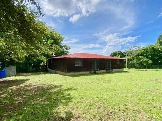 Casa 4 recamaras en zona tranquila