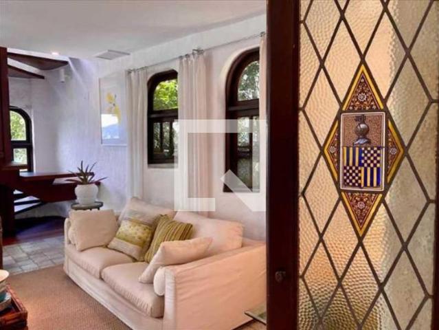 Casa venda em Região Geográfica Imediata do Rio de Janeiro, Região Metropolitana do Rio de Janeiro