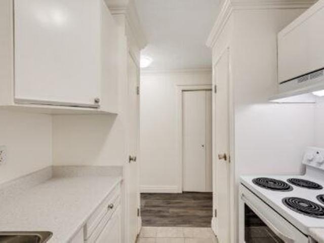 Apartment for rent in Victoria, British Columbia