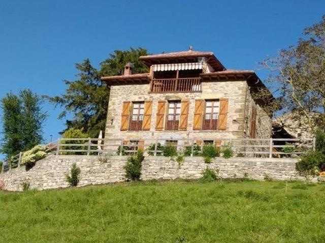 Casa en alquiler en Peñamellera Baja, Asturias