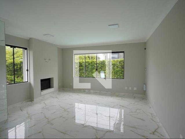 Casa aluguel em Canasvieiras, Desterro