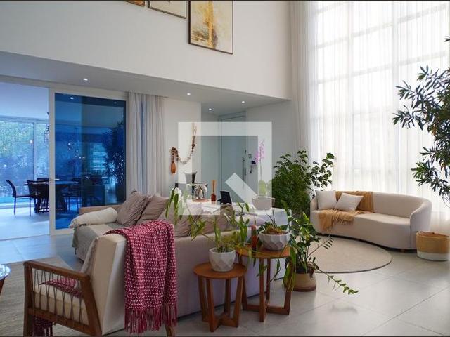 Casa aluguel em Florianópolis, Jurerê