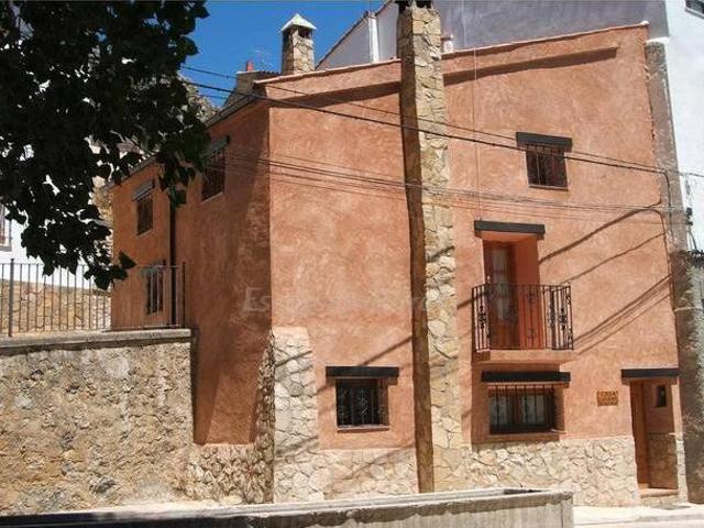 Casa en alquiler en Sierra de Albarracín, Aragón