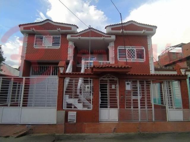 Casa en arriendo en Oriental, Güicán