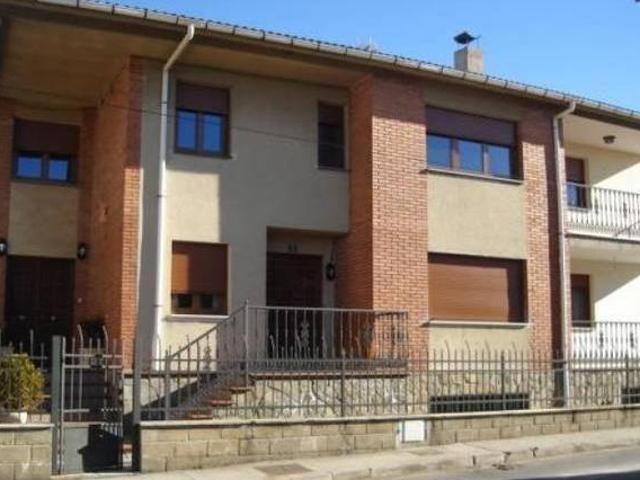 Casa en alquiler en Boñar, León