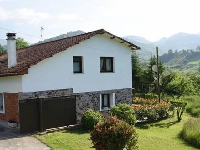 Casa en alquiler en Grado